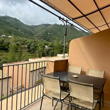 Aparthotel Gli Aranceti 858 4*