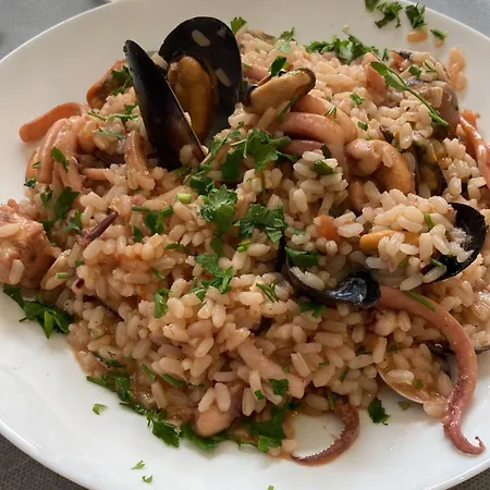 Gli Aranceti 858 Aparthotel