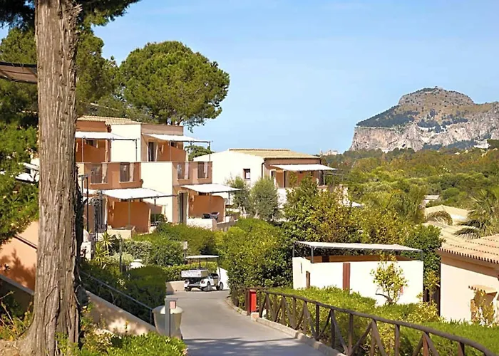 Aparthotel Seaside Pool