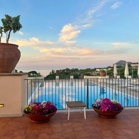 Lejlighedshotel Seaside Pool Cefalù