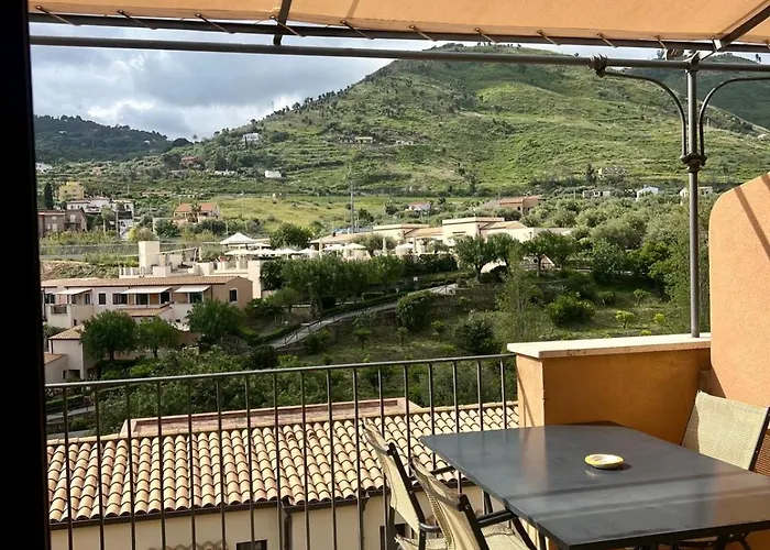 Aparthotel Seaside Pool Cefalu