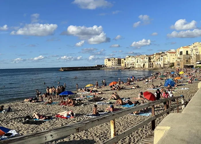 Seaside Pool Aparthotel 4*