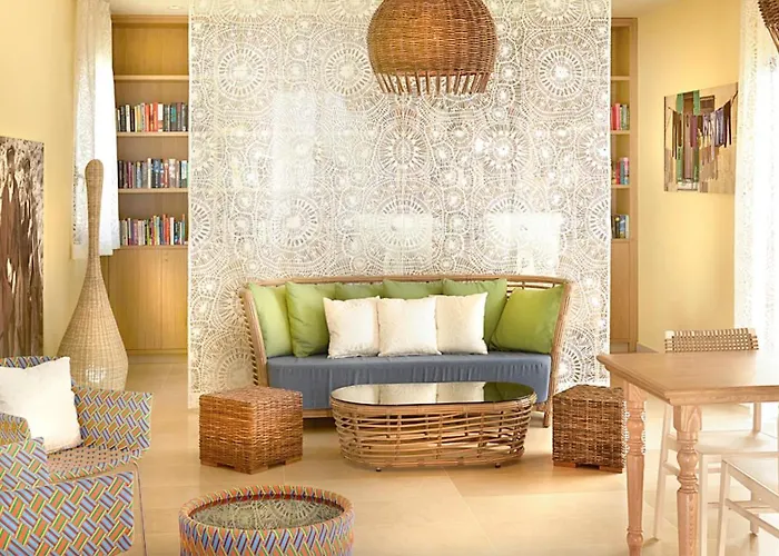 Apartahotel Seaside Pool Cefalú